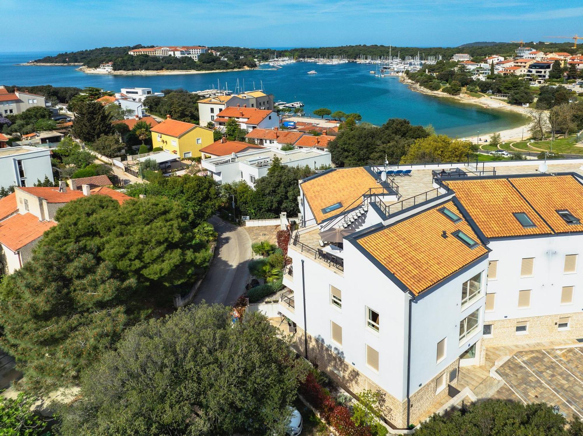 Apartment Klara Pjescana Uvala Exterior foto